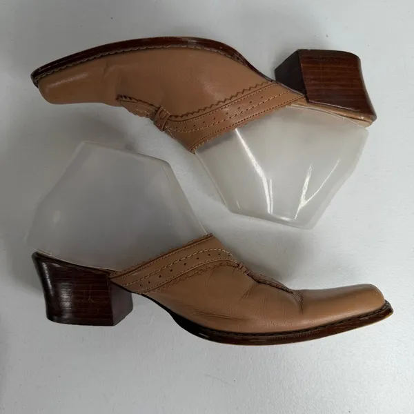 Vtg Boho 6.5M Calida Mules Western Square Toe Block Heel Leather Studio Designs - Image 2