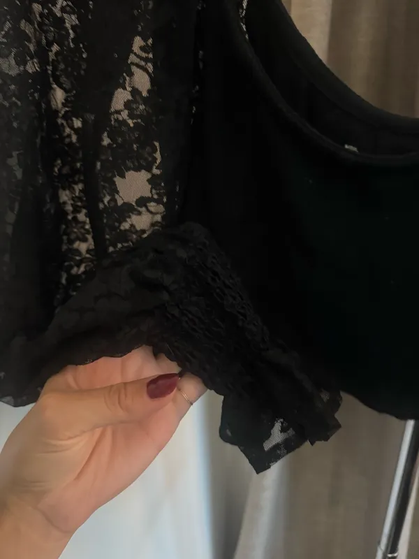Urban outfitters Lace top - Image 4