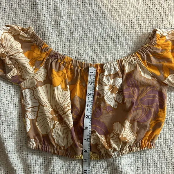 Aritzia Wilfred Floral Crop size XXS‎ BIN E - Image 6