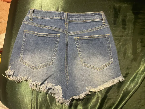 jean shorts - Image 2