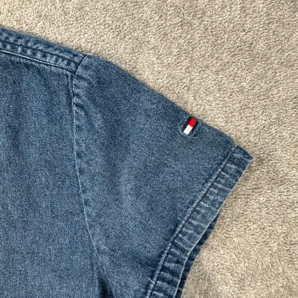 Tommy Hilfiger Women's 10 Floral Embroidered Blue Jean Denim Blouse Short Sleeve - Image 2