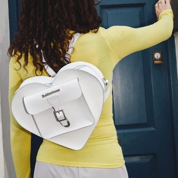 NWT Dr. Martens White Leather Heart Shaped Bag featuring the iconic heart - Image 4
