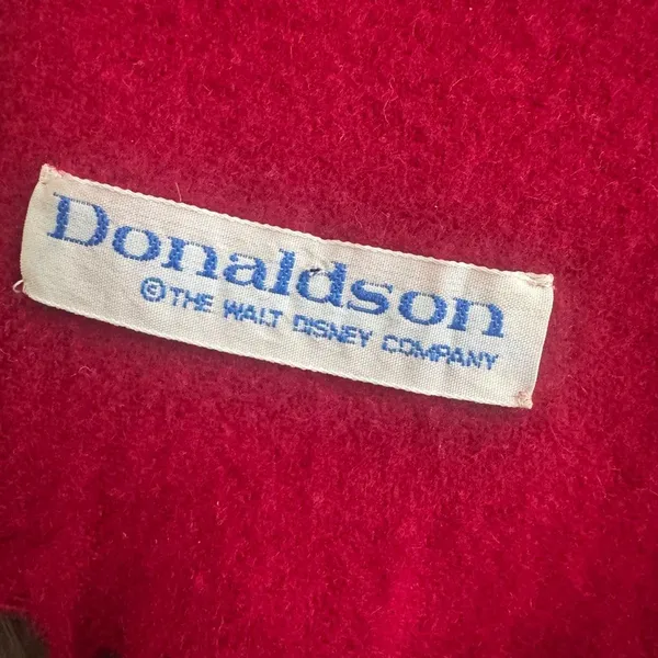 Vintage Donaldson Walt Disney Co. Winnie The Pooh Embroidered Wool Scarf Red - Image 6