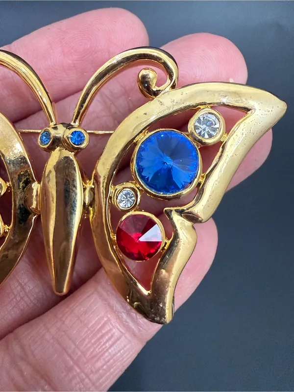 Vintage Regency Accessories Gold-tone Blue & Red Rhinestones Butterfly Brooch - Image 8