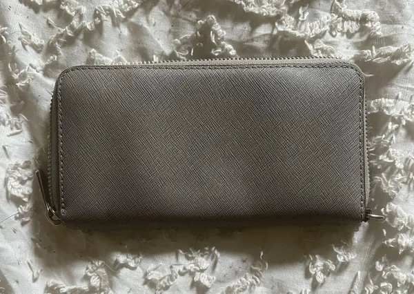 Michael Kors Wallet - Image 2