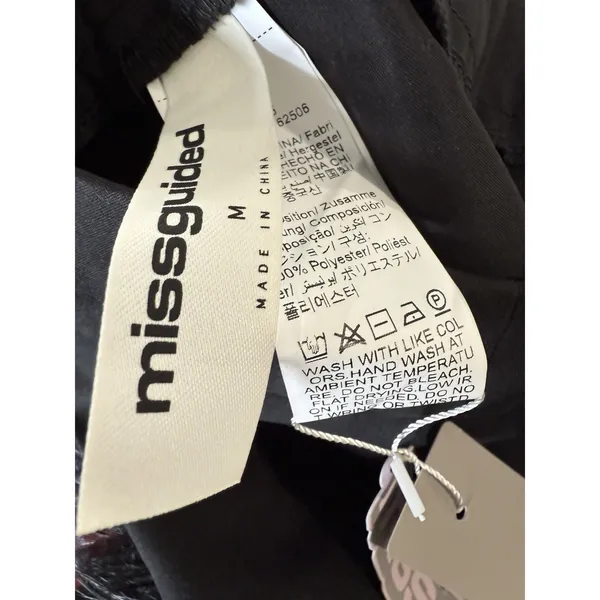 Missguided Skirt Womens‎ Medium Feather Mini Party Statement - Image 4