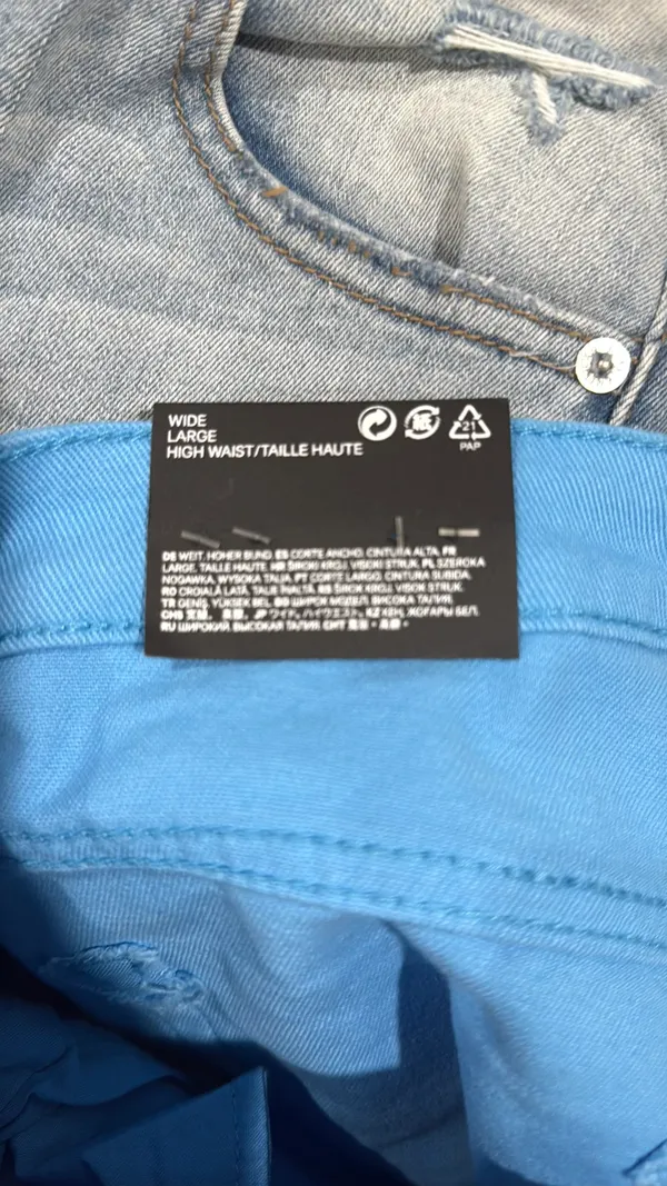H&M Jeans - Image 2
