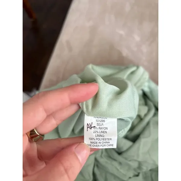 La hearts linen open back dress - Image 5