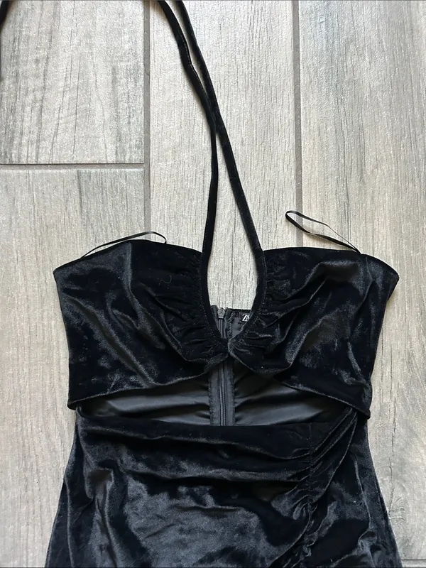Zara Black Velvet Halter Mini Dress - Image 3