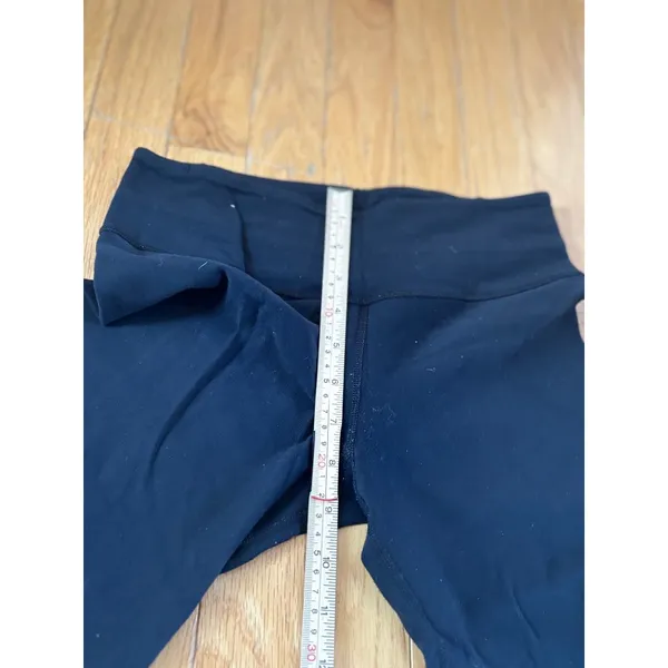 Lululemon size 4 Black Cropped Yoga Pants High-Waisted Design Womens - Image 6