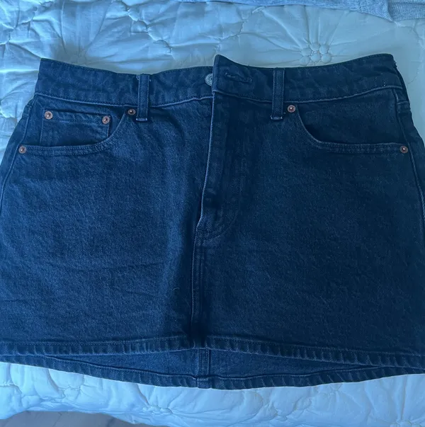 Abercrombie Curve Love Mid Rise Denim Mini Skirt - Image 4
