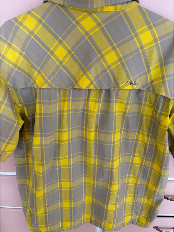 Cabela's Men Yellow Gray Plaid Vented Fishing Short Sleeve Outdoor Button Up - Image 6