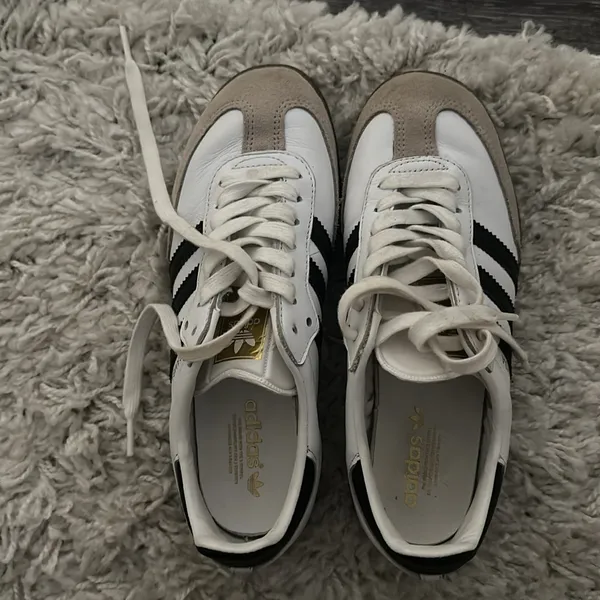 Adidas Samba OG white sneakers size 6.5 - Image 4