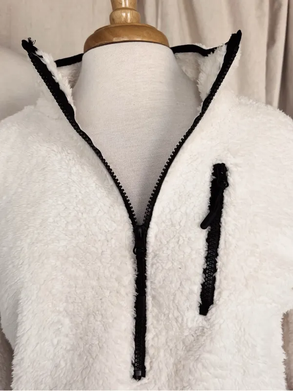 Cozy White Sherpa Half - Image 5