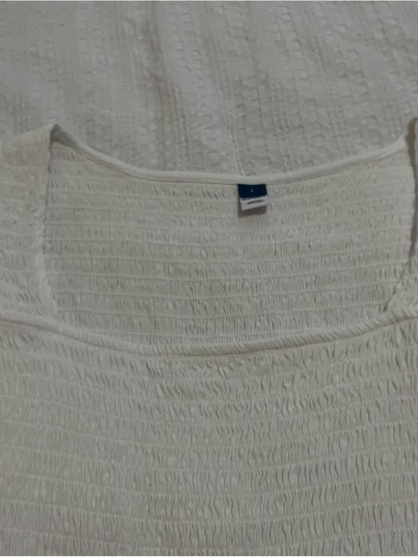 Old Navy White Smocked Square Neck Ruffle Sleeve Top Sz L Feminine - Image 4
