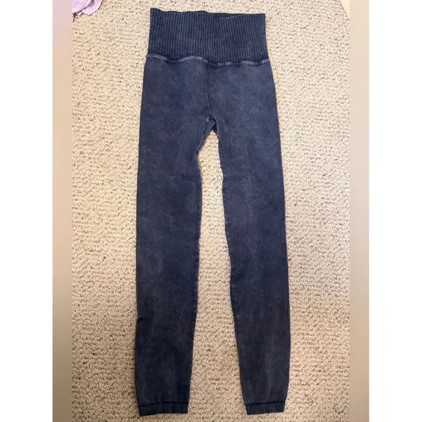 Free People Movement Good Karma Washed‎ Black Leggings S NWOT - Image 5