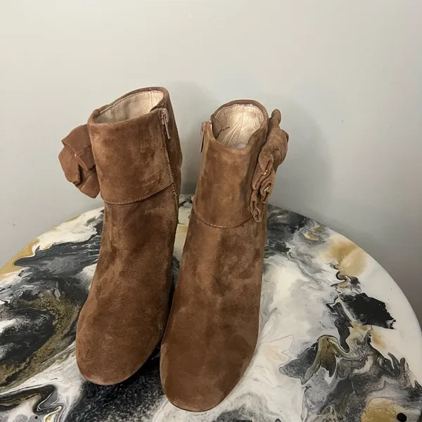 Kate Spade New York Brown Suede Ankle Booties with Bow - Image 7