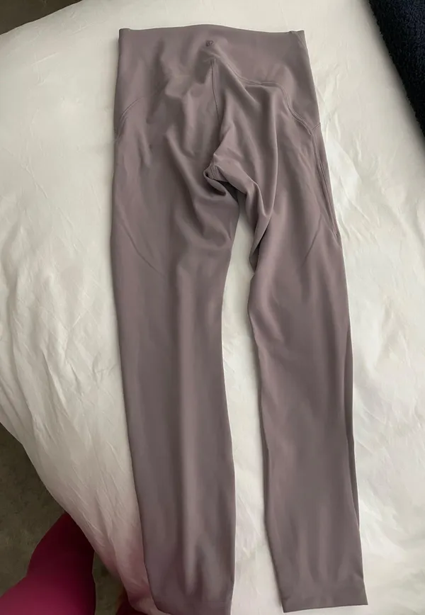 Lululemon Instill High-Rise Tight 25” - Image 2