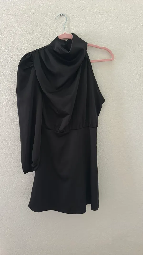 SheIn Silk black dress - Image 2