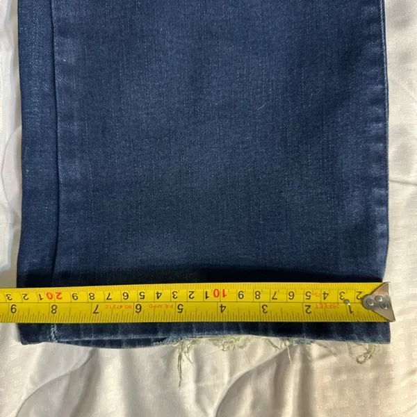 Levi’s Size 20W 512 Perfectly Shaping Bootcut Inseam 28 inches - Image 9