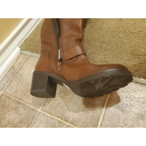 CLARKS Riding Boots Knee High Brown Leather Chunk Heels Buckle Details Size 6.5M - Image 13