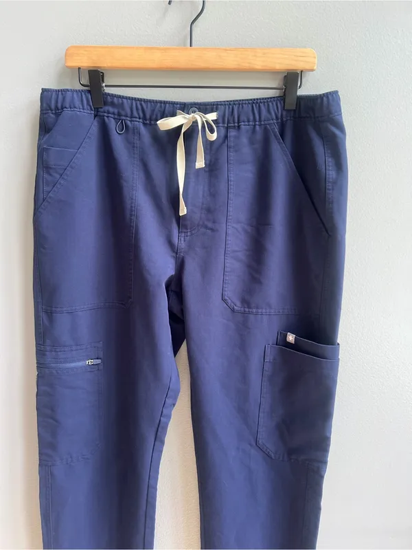 Figs Technical Collection Scrubs Navy Pants Style TM3001 Cairo Cargo Size Medium - Image 4