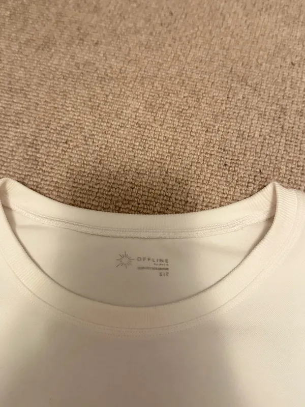 OFFLINE by Aerie Long Sleeve Cropped White - Image 3