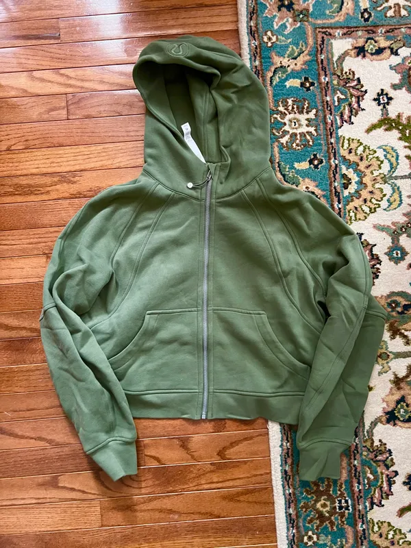 Lululemon Cropped Scuba Hoodie - Image 4