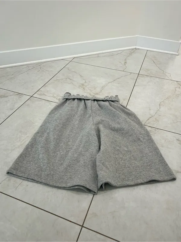 Urban Outfitters NEW Out From Under Gray Sweat Shorts Size Medium - Image 5