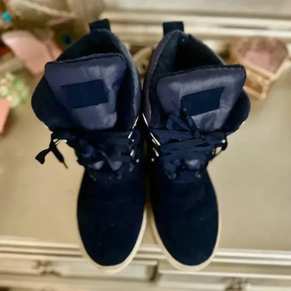 Blue women boots Size 9 - Image 4
