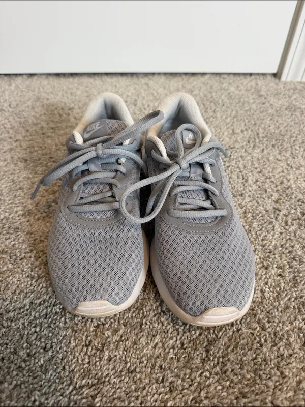 Nike Women’s Light Gray Mesh Sneakers - Image 2