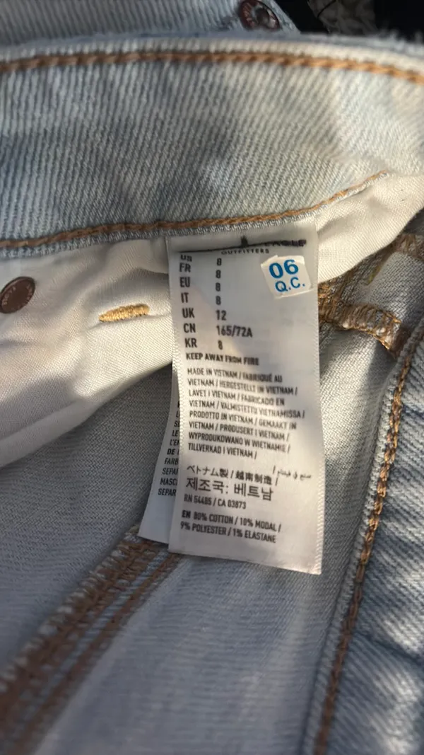 American Eagle Shorts - Image 4