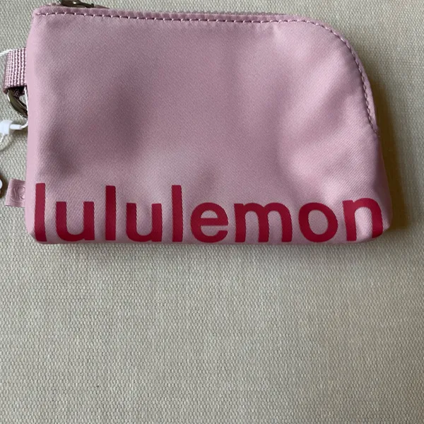 Lululemon Clippable Card Pouch - Pink Haze - Image 2