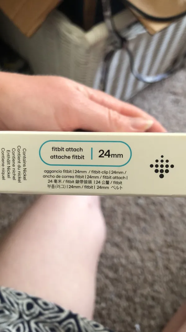 Fitbit NWT 24mm White Sport Band Size S - Image 4