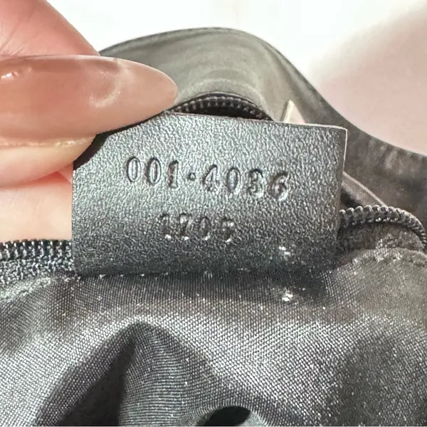 Gucci Drawstring Bucket Bag Leather Silver Chain Link Strap Nylon Vintage - Image 8