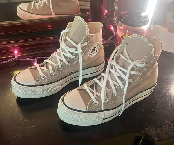High-Top Converse Platform - Image 2