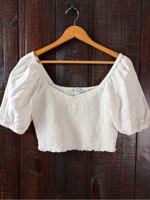 American Eagle Cotton Linen White Puff Sleeve Smocked Crop Top - M - Image 3