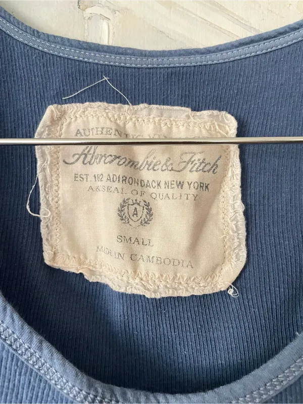 Abercrombie & Fitch Y2K Vintage Ribbed Cami Tank Top Small - Image 2