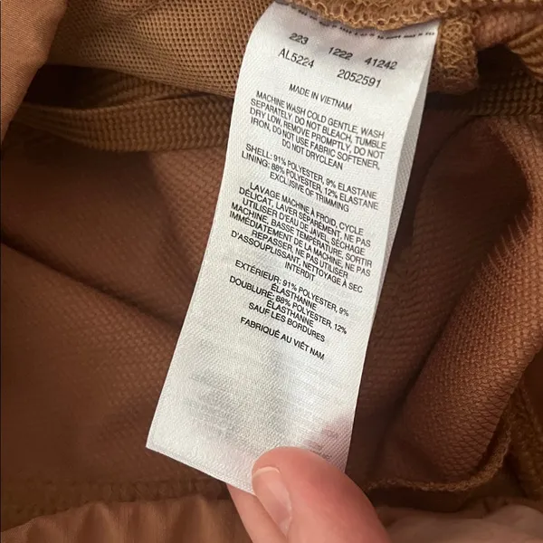 Columbia Women's Slim Pull-On Pants in camel sz M moisture wicking fabric - Image 3
