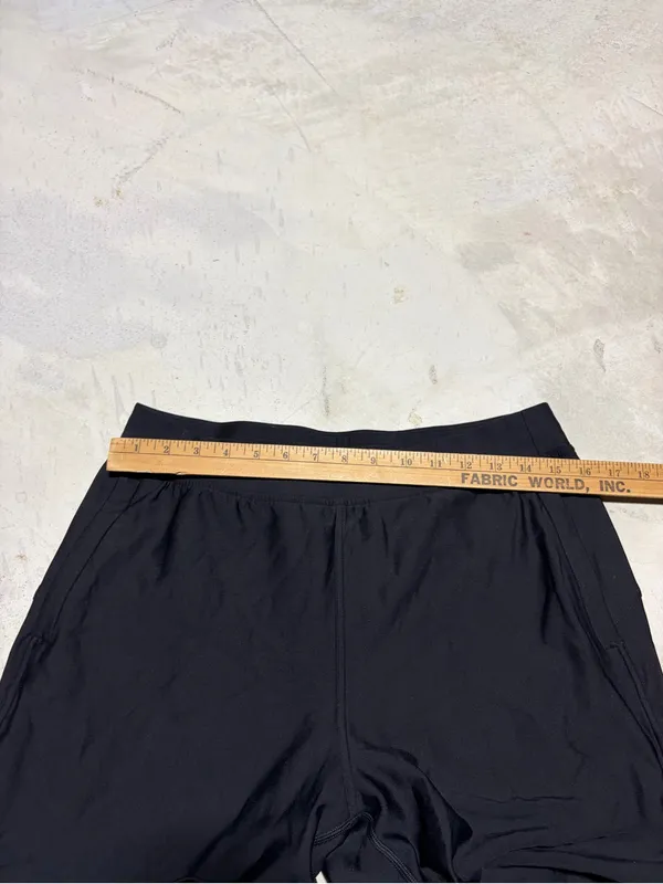 Lululemon adapted state Black Jogger Pants 10 - Image 4