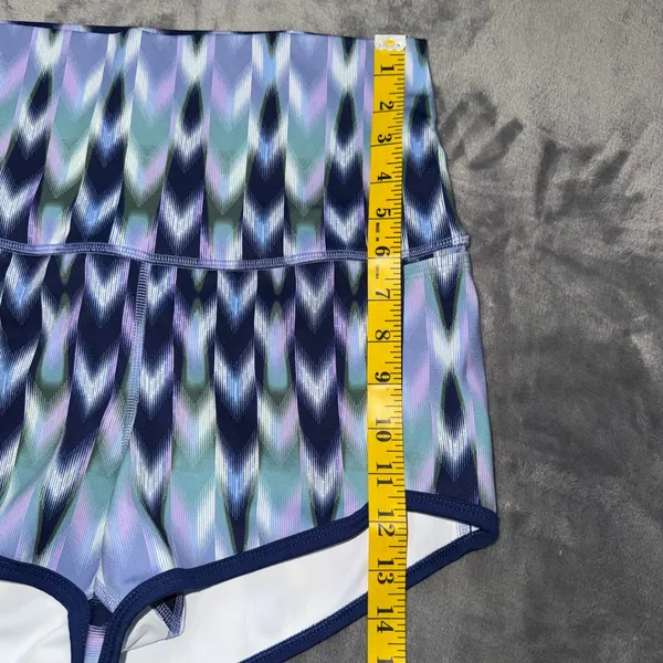 FP Movement Island Time Printed Shorts M Blue Ikat High Rise Activewear Gym - Image 9