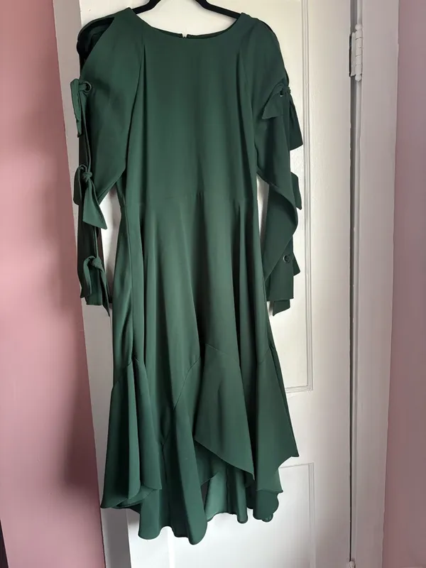 BCBGMAXAZRIA Cicely Emerald Green Asymmetrical Tie Sleeve Dress Size 6 - Image 2
