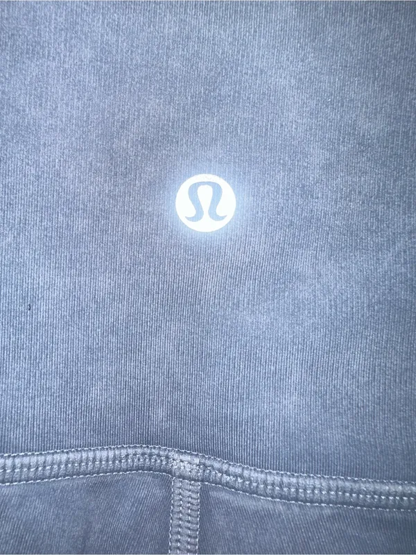 Lululemon Wunder Under Leggings! - Image 4