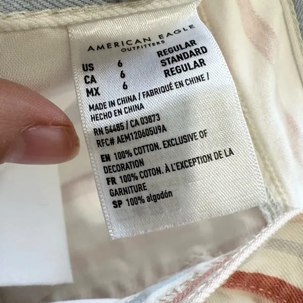 American Eagle Women's Multi Color Striped Mom Jean pastel colors size 6 - Image 4