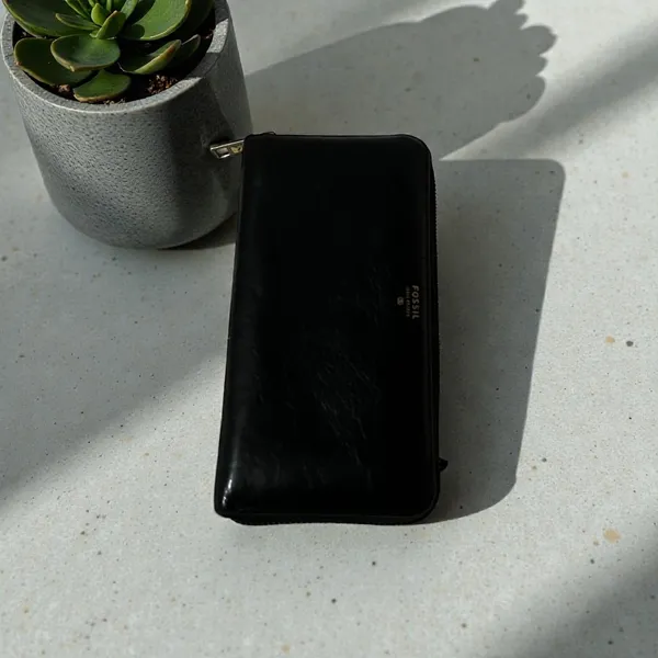 Fossil Black Leather Zip Around Continental‎ Wallet Organizer - Image 4