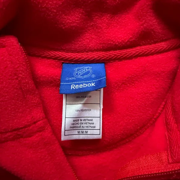 Vintage Reebok Detroit Red Wings Quilted Fleece Jacket - Image 2