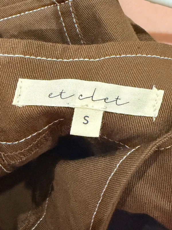 Et Clet Sleeveless Brown Square-Neck Mini Dress with Contrast Stitching - Image 4