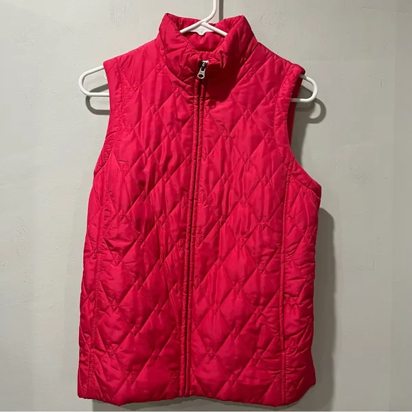 Croft & Barrow Women’s Coral Pink Lightweight Quilted Packable Vest Small Zip‎ - Image 3