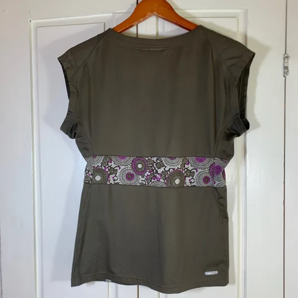 The North Face Womens Olive Green Floral Empire Waist V-Neck Sleeveless Top M - Image 9