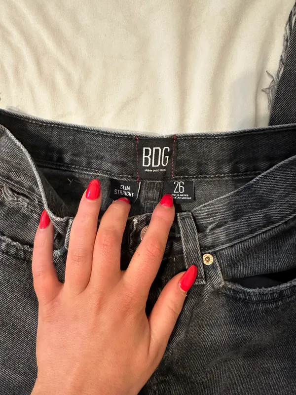 BDG Denim Mom Jeans - Image 3